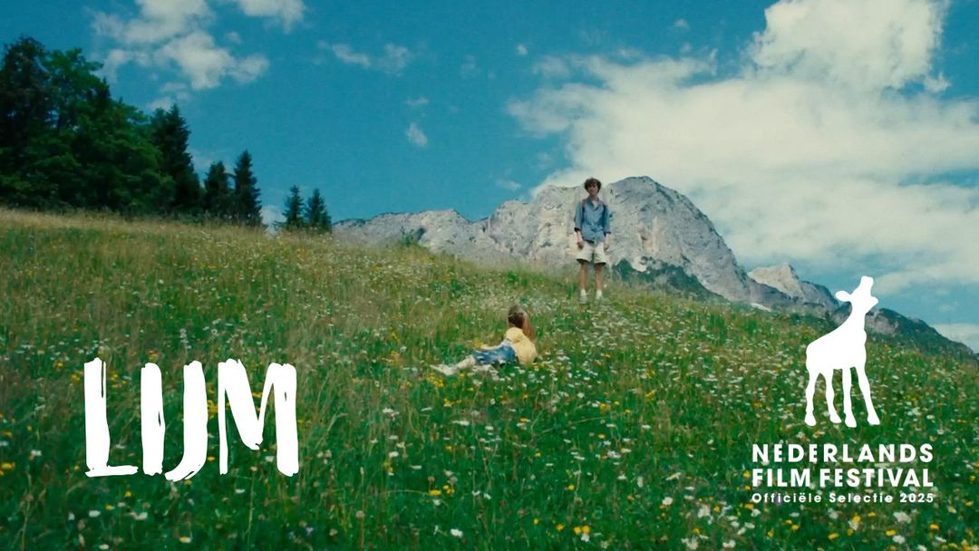 Still image from the film Lijm